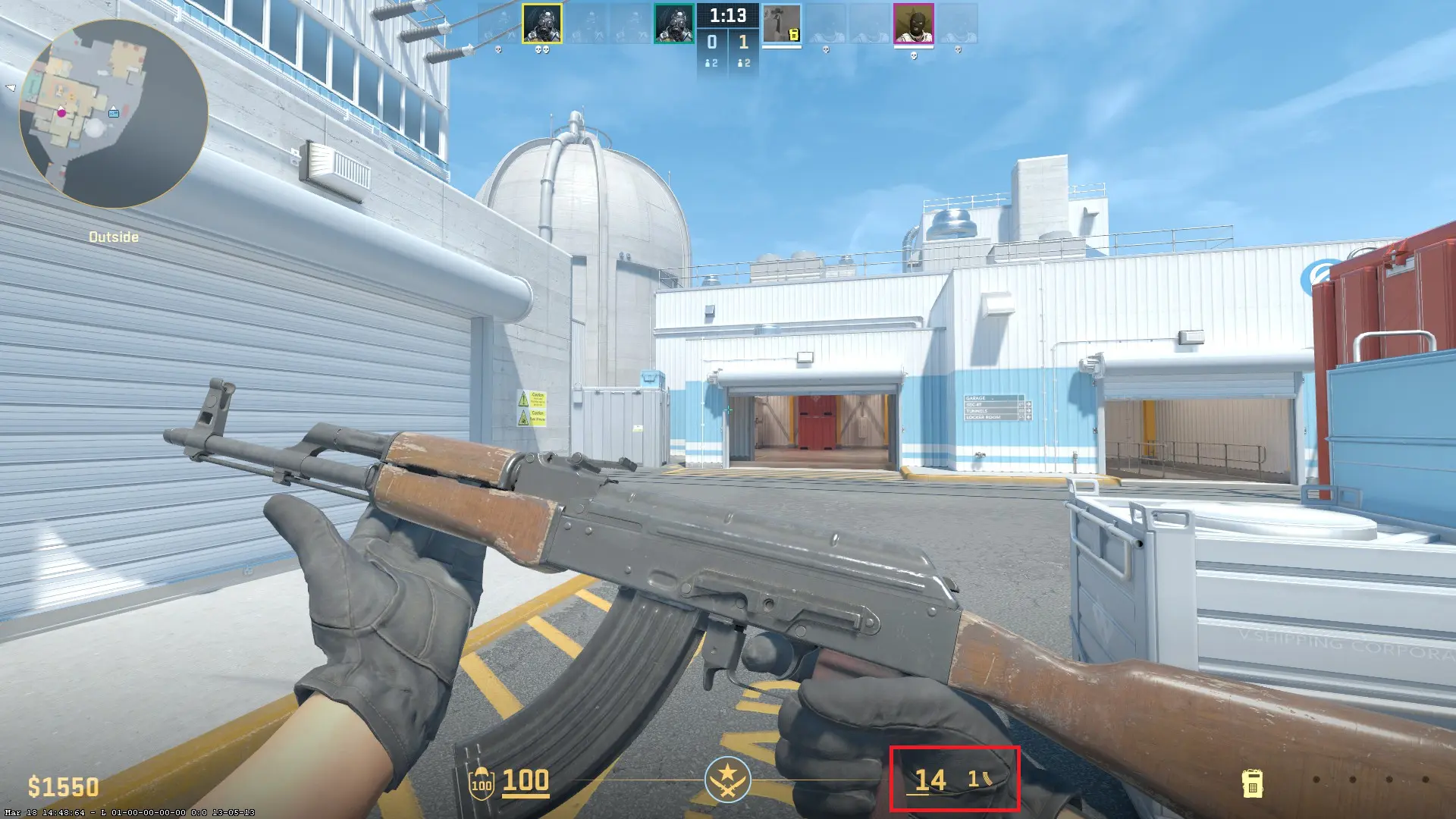 Ammo display showing current magazine bullets and remaining reserve magazines in the new CS2 system for the AK-47